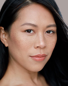 Nicole Javier headshot