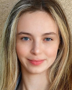 Emily Kessel headshot