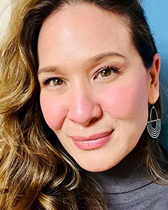 Charisse Loriaux headshot