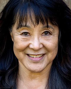 Bonnie Akimoto headshot