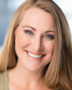 Alison Ewing headshot