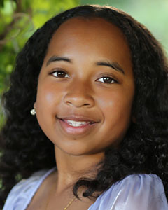 Suleika Onia Patton headshot