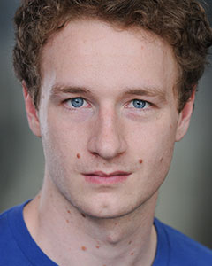 Harry Davis Headshot