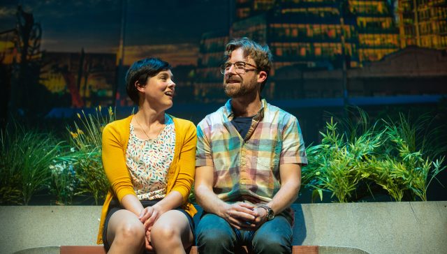 Lindsay (Jessica Lynn Carroll) and Jeff (Lucas Verbrugghe) go on a date.